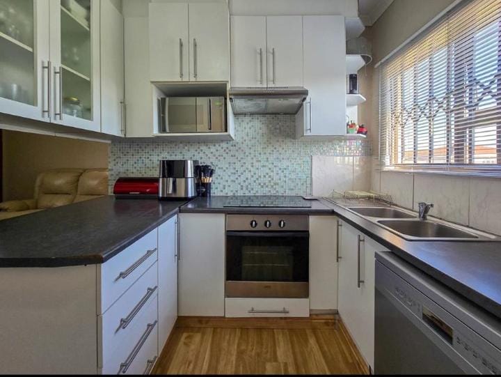 3 Bedroom Property for Sale in Amalinda Eastern Cape